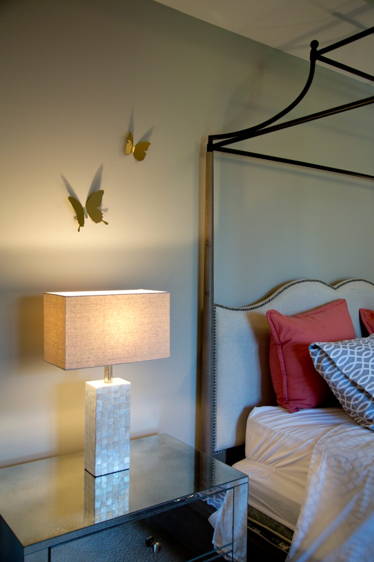 rodrockhomes_420-mariana-home-coastal-table-lamp-with-rectangle-shade